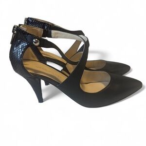 Marc Fisher Black Textured Heels